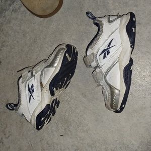 Reebok white silver shoes size 5.5